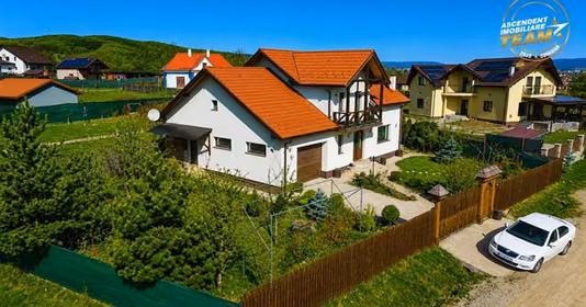 Casă Sâncraiu