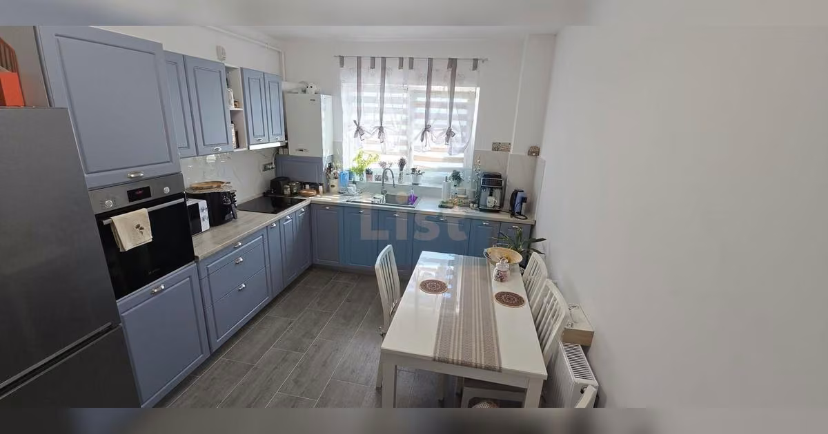 Apartament de vânzare cu 2 camere, mobilat în Apahida