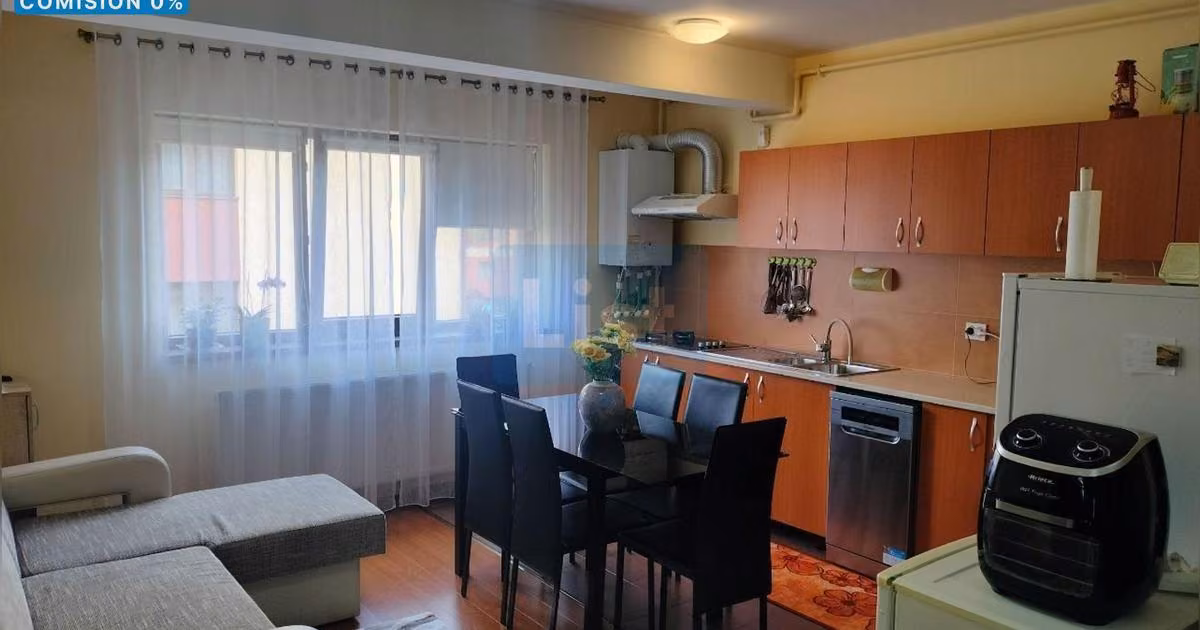Apartament de vânzare cu 3 camere, mobilat în Florești