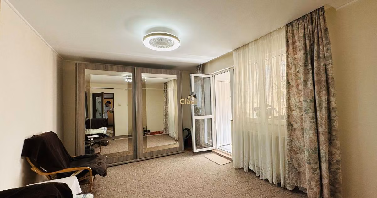 Apartament de vânzare cu 4 camere, mobilat în zona Mănăștur, Cluj-Napoca