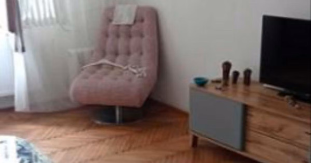 Apartament de vânzare cu 2 camere în zona Far, Constanța