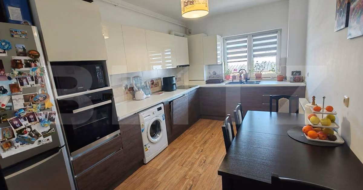 Apartament de vânzare cu 2 camere, mobilat în zona Tractorul, Brașov