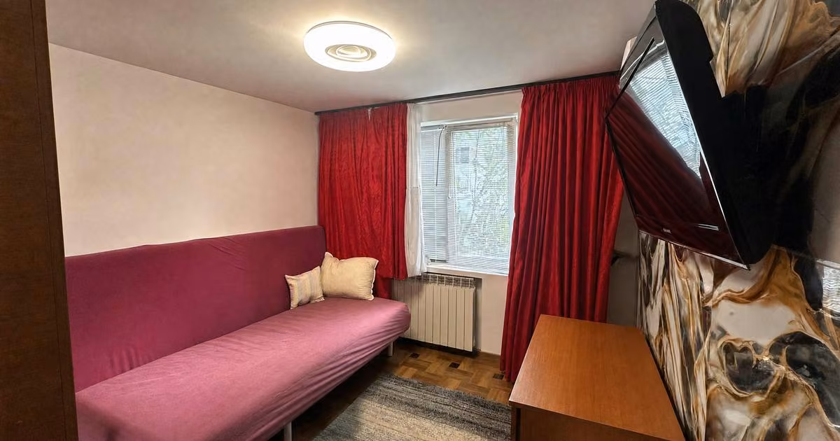 Apartament de vânzare cu 2 camere în zona Lujerului, Sector 6