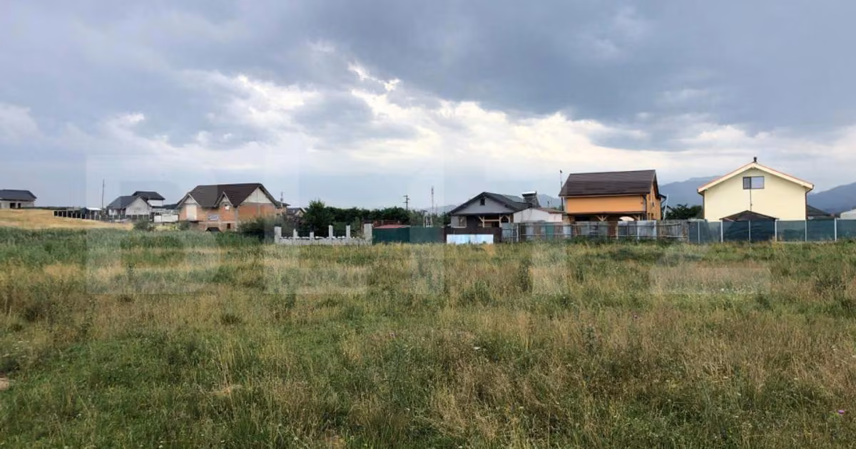 Teren Construcții intravilan de vânzare de 500 mp, în zona Exterior Nord, Brașov
