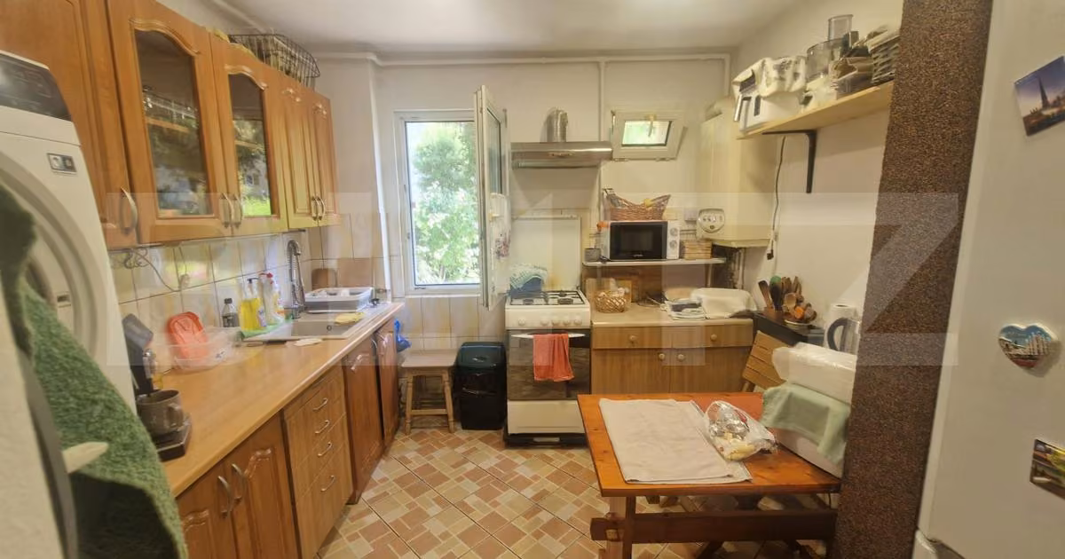 Apartament de vânzare cu 2 camere, mobilat în zona Astra, Brașov