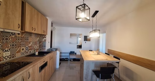 Apartament Cetate