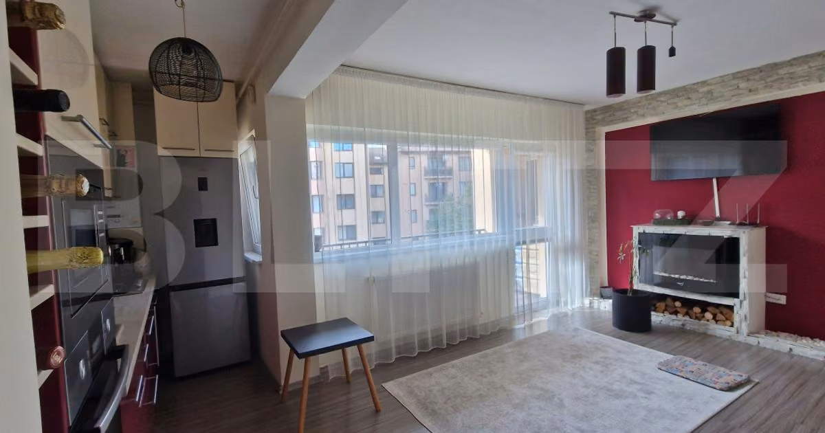 Apartament de vânzare cu 3 camere, mobilat în Florești