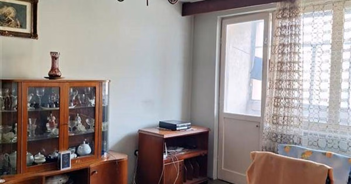 Apartament de vânzare cu 2 camere în zona Vlahuță, Brașov