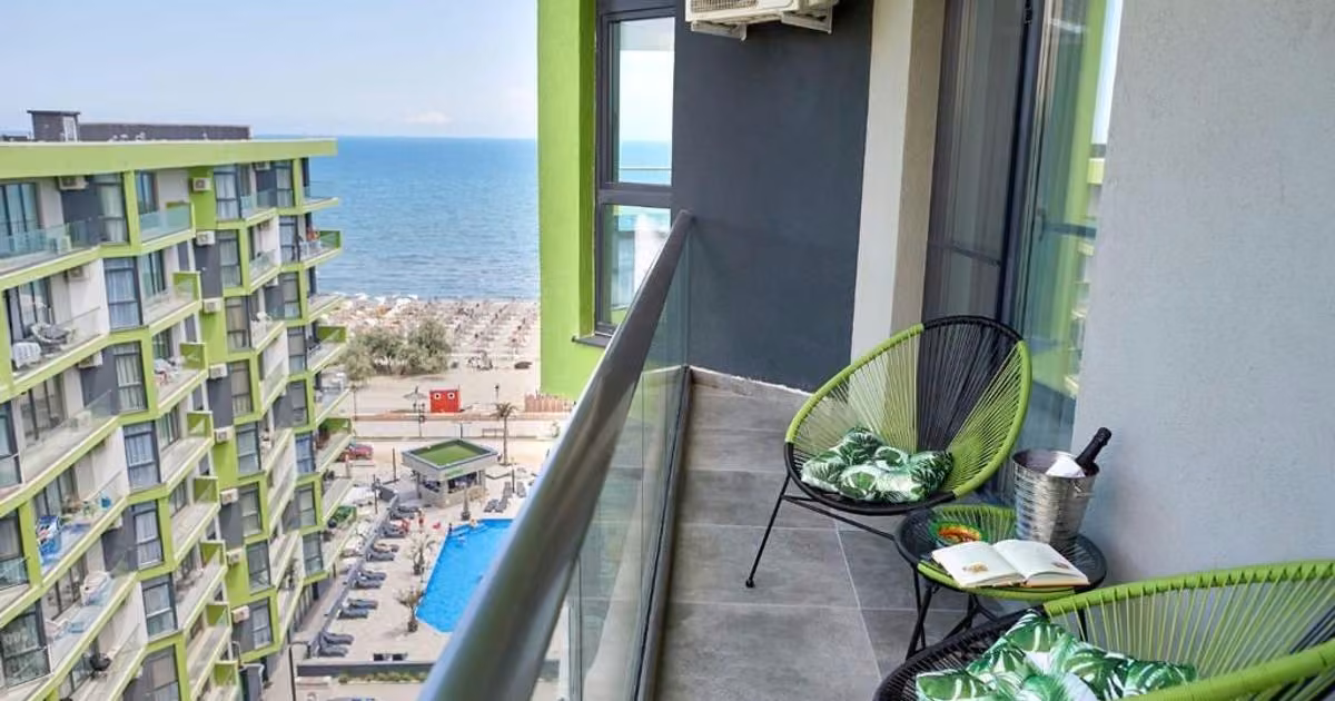 Apartament de vânzare cu 2 camere, mobilat în Mamaia-Sat