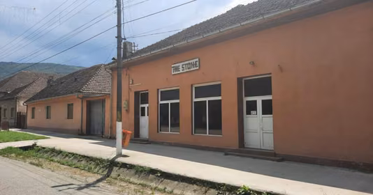 Spațiu comercial Vașcău