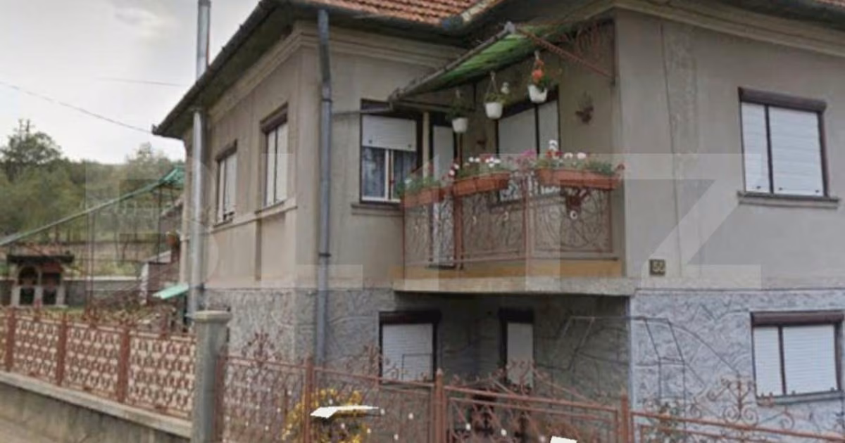 Casă individuală de vânzare cu 5 camere, mobilată în Mera