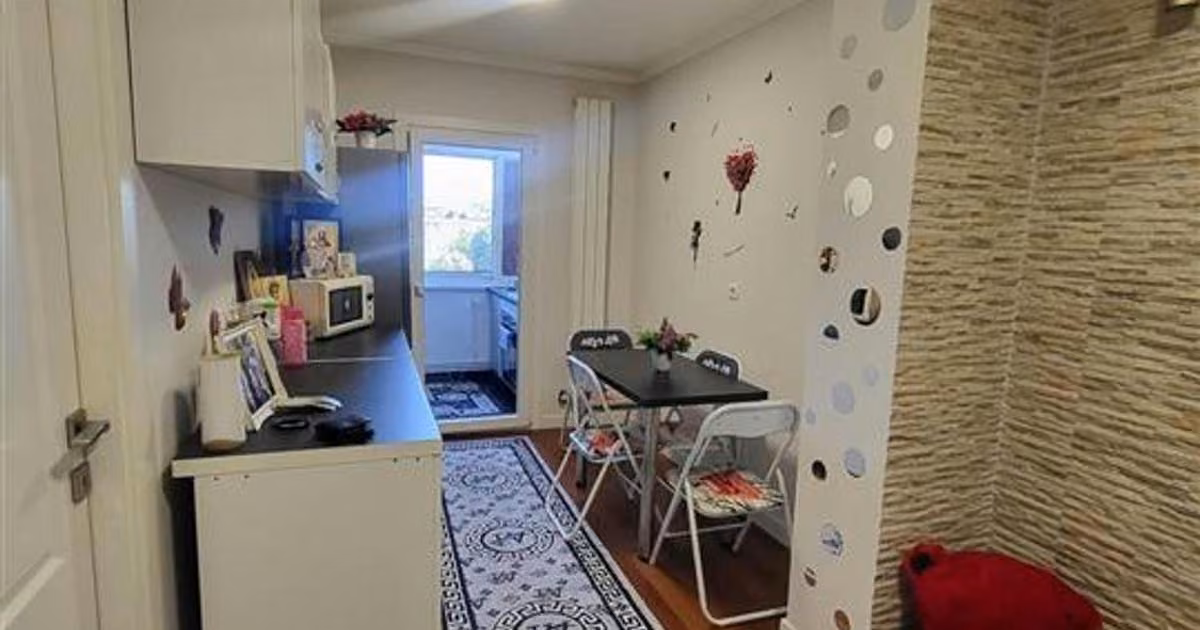 Apartament de vânzare cu 2 camere în zona Dacia, Iași