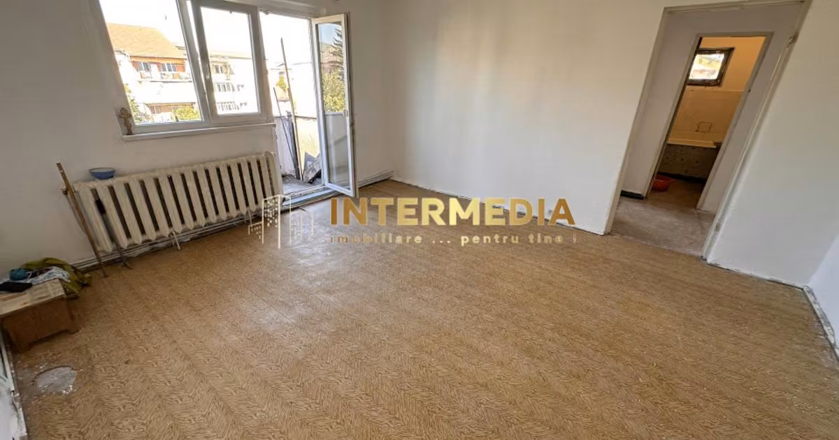Apartament de vânzare cu 2 camere în zona Cetate, Alba Iulia