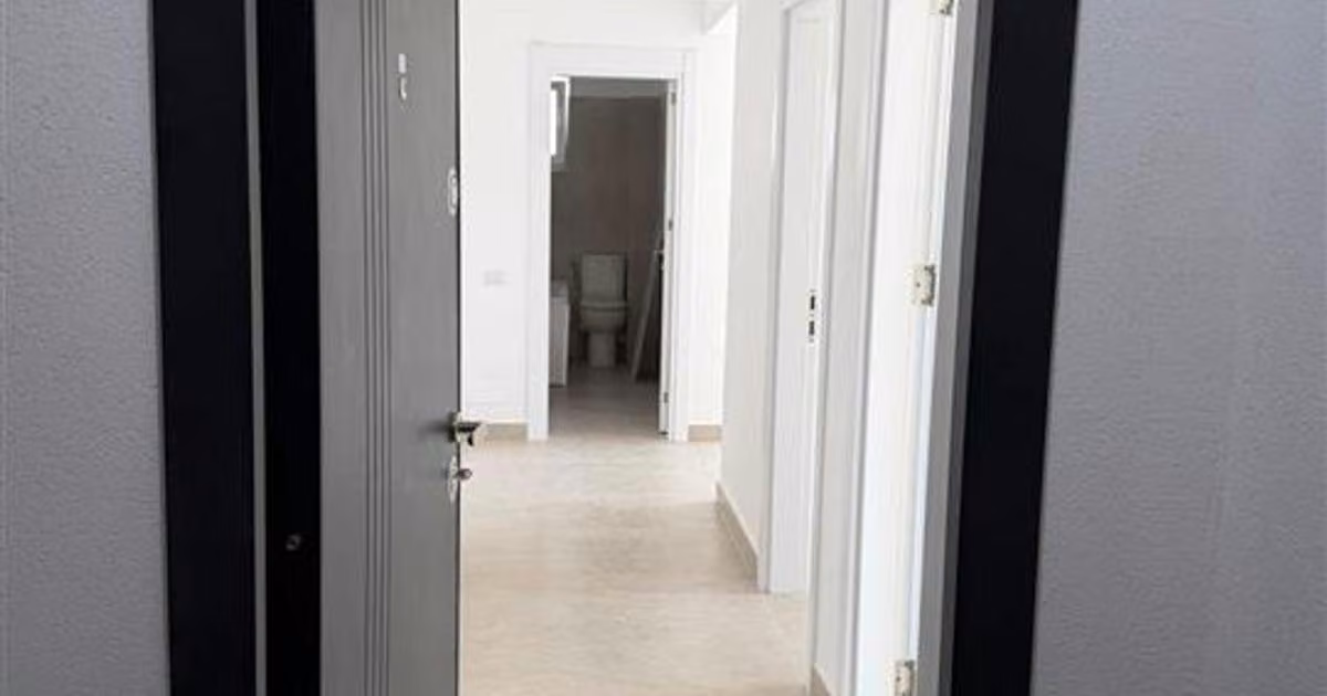Apartament de vânzare cu 2 camere în zona Berceni, Sector 4
