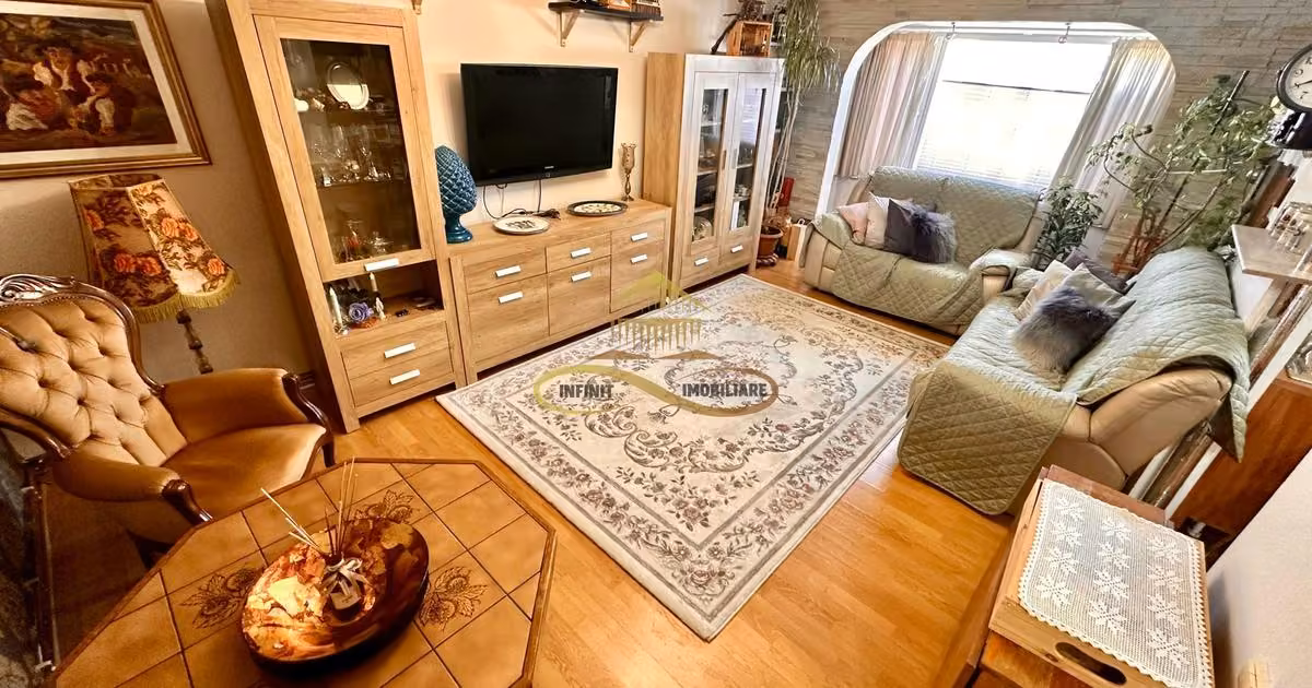 Apartament de vânzare cu 3 camere în zona Nord, Bacău