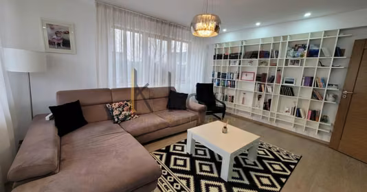 Apartament Florești