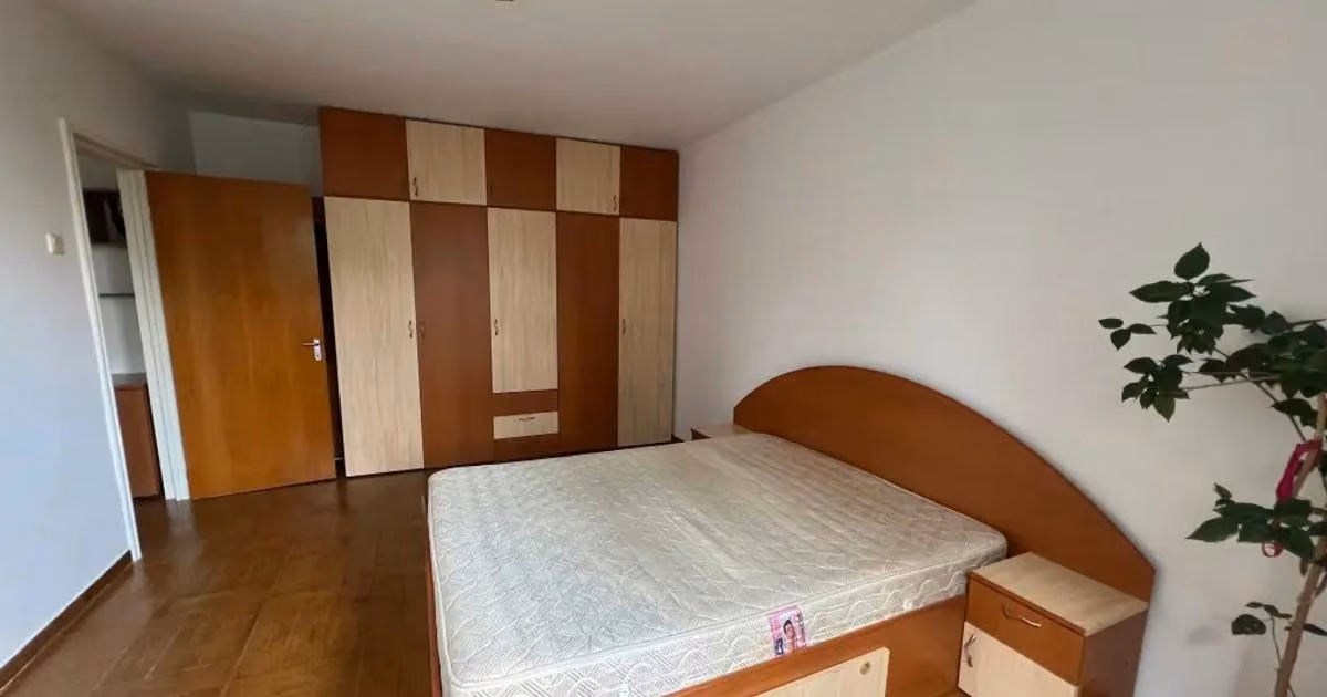 Apartament de vânzare cu 2 camere în zona Ozana, Sector 3