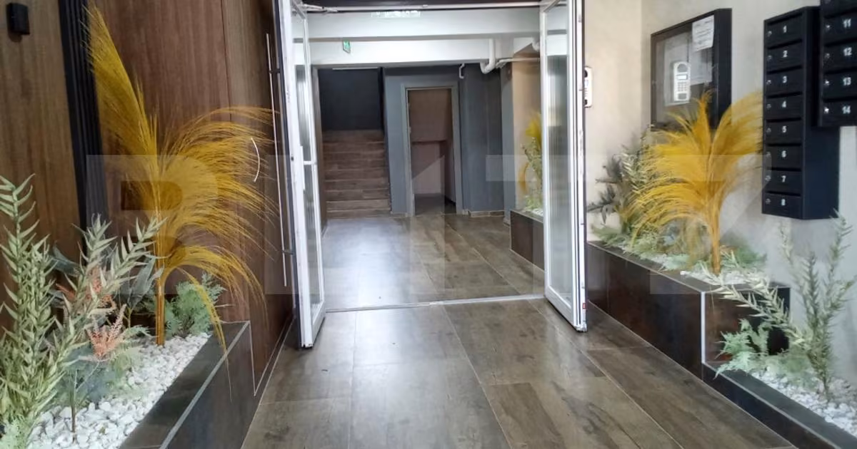Apartament de vânzare cu 2 camere în Râșnov