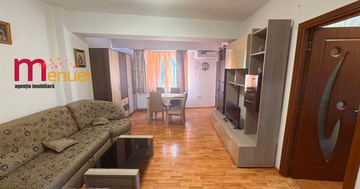 Apartament de vânzare cu 2 camere în zona Central, Tulcea