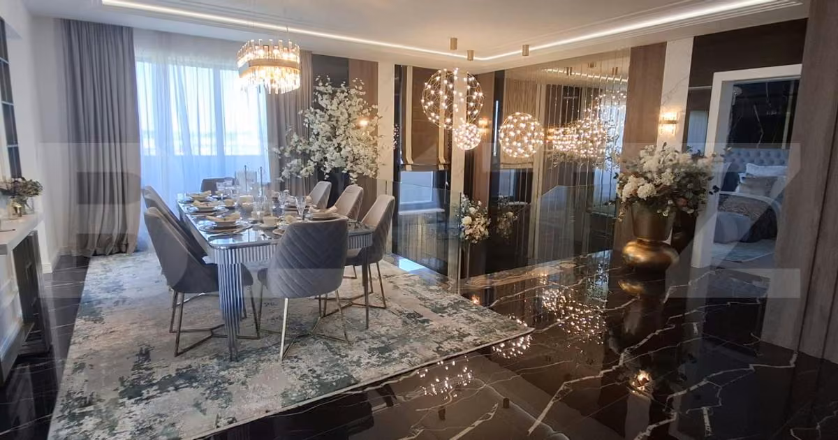 Penthouse de vânzare cu 8 camere, mobilat în zona Frumoasa, Iași