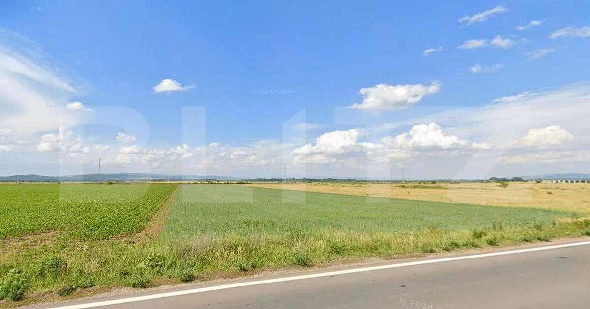 Teren agricol extravilan de vânzare de 21200 mp, în Hărman