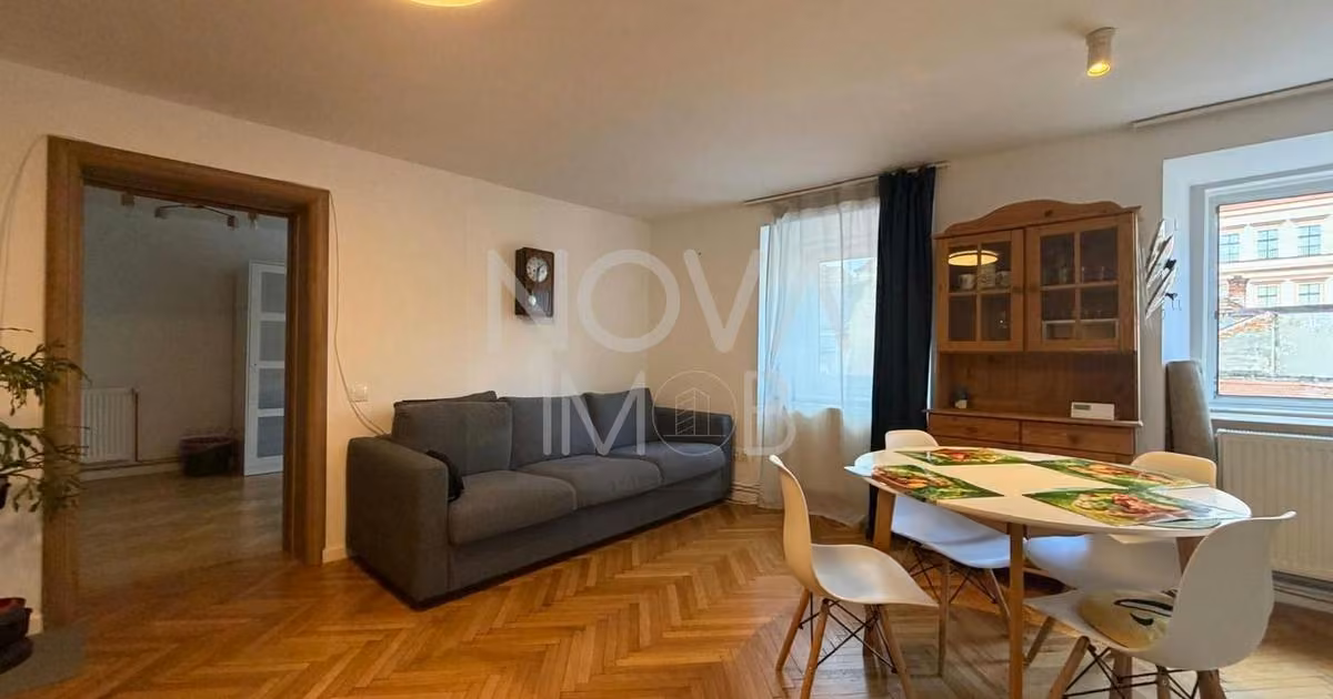 Apartament de vânzare cu 3 camere în zona Ultracentral, Sibiu