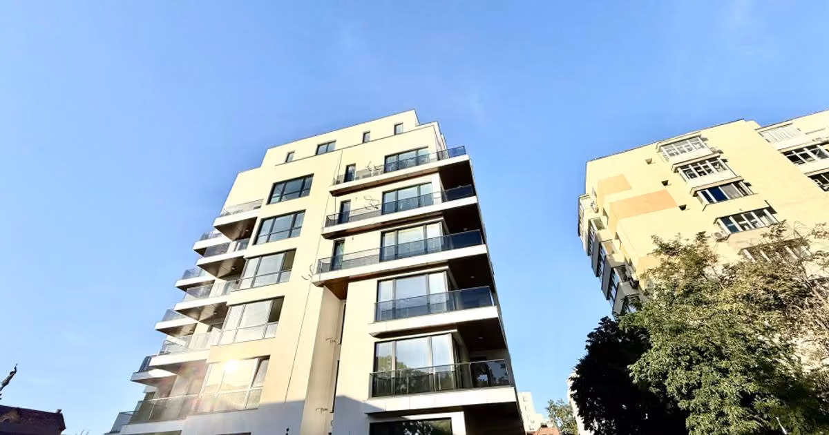 Apartament de vânzare cu 4 camere în zona Moșilor, Sector 2