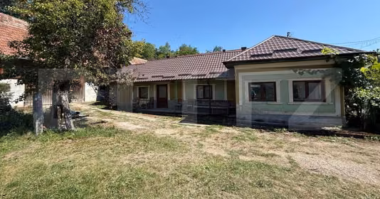 Casă Izvoru Crișului
