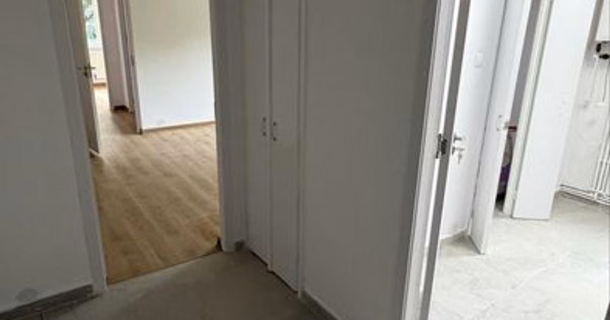 Apartament de vânzare cu 2 camere în zona Gării, Brașov
