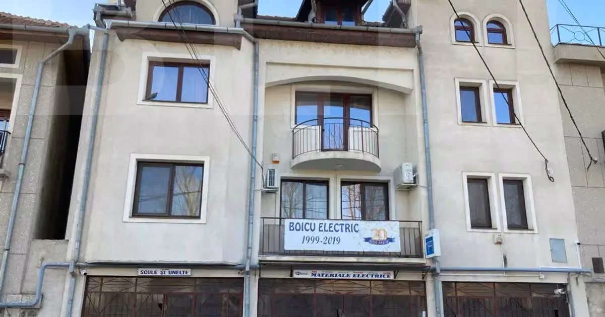 Casă individuală de vânzare cu 10 camere, mobilată în Lugoj