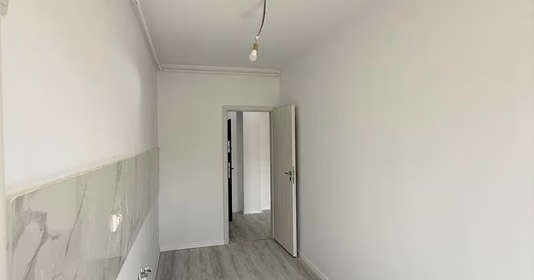 Apartament Militari