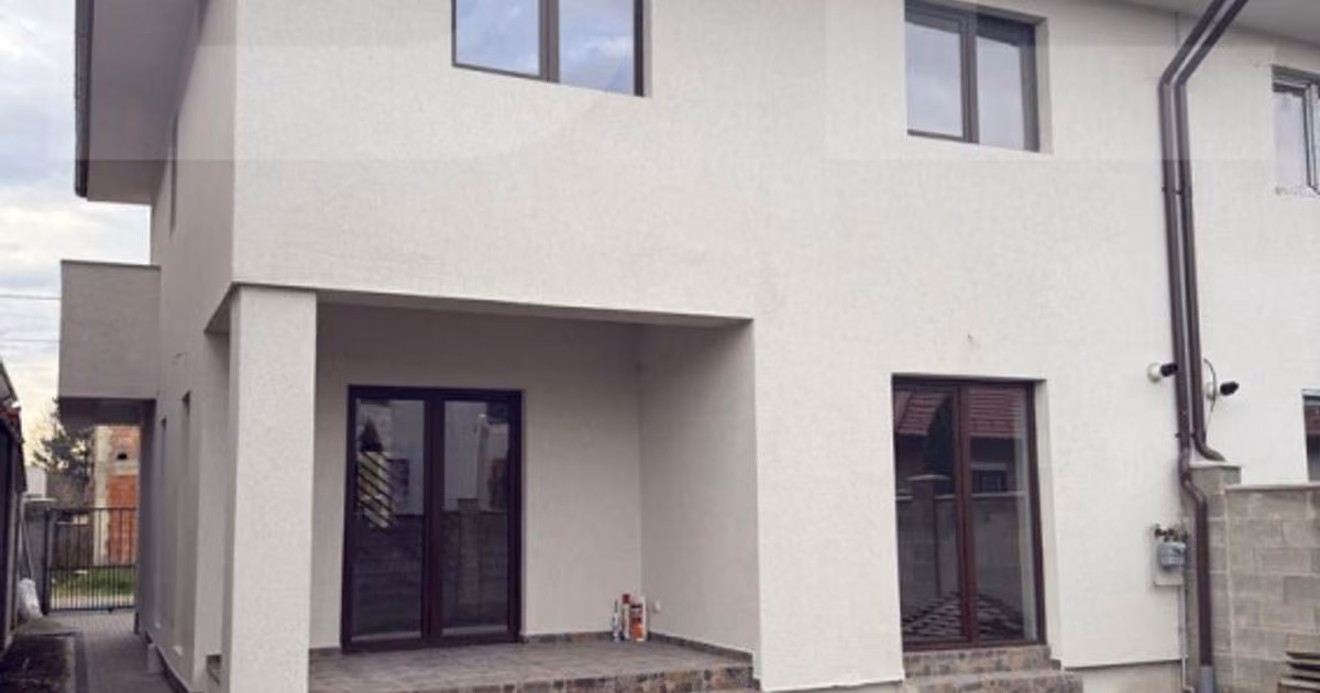 Duplex de vânzare cu 4 camere în Lugoj