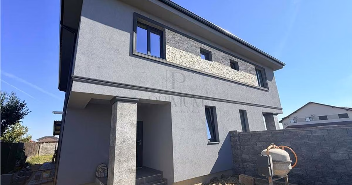 Duplex de vânzare cu 4 camere în Moșnița Nouă