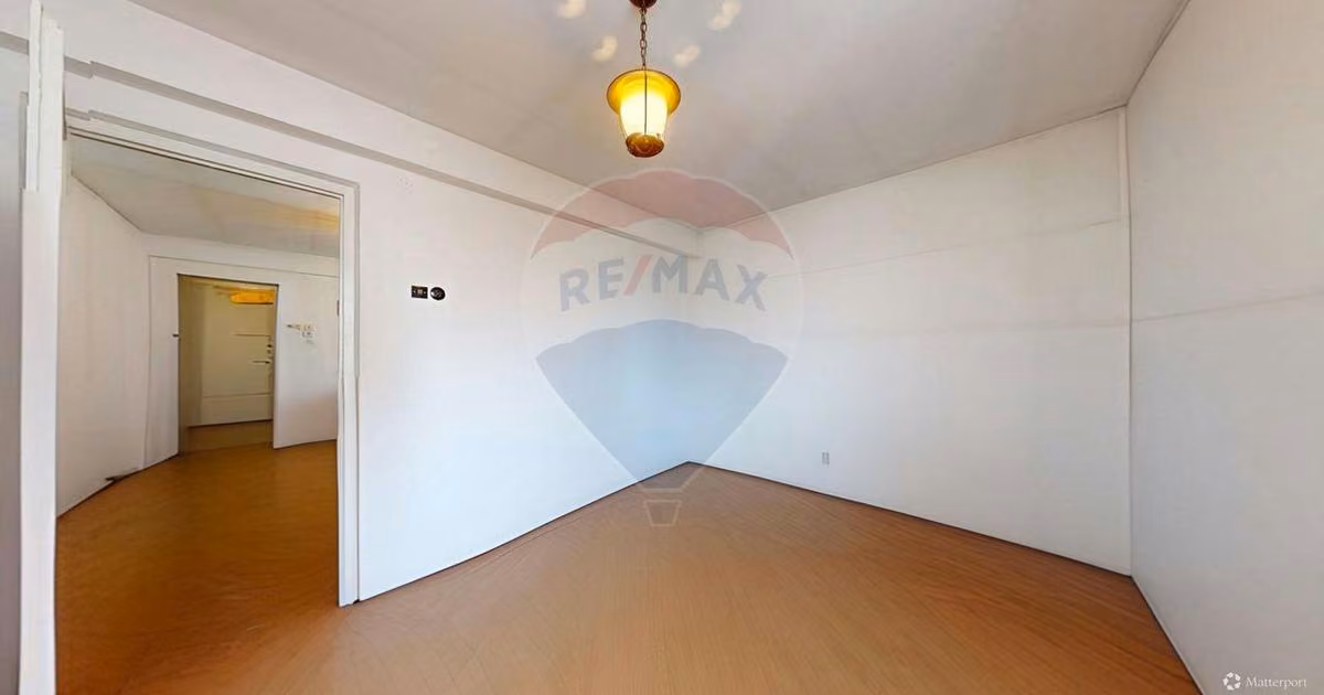 Apartament de vânzare cu 2 camere în zona Centrul Civic, Brașov