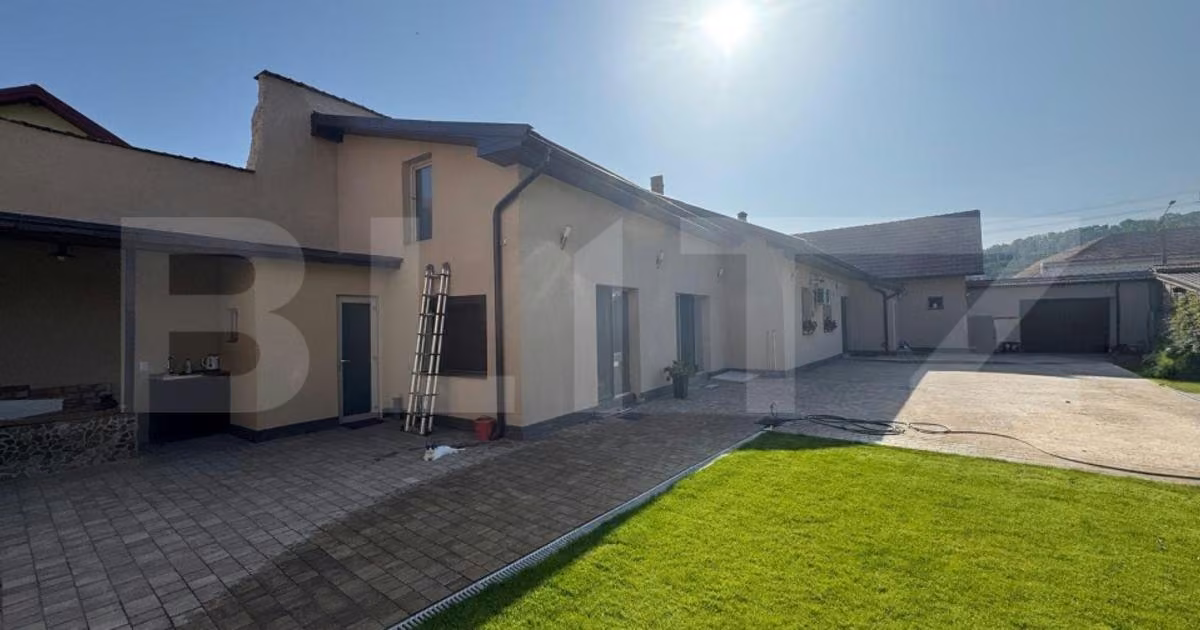 Casă individuală de vânzare cu 5 camere, mobilată în Gherla