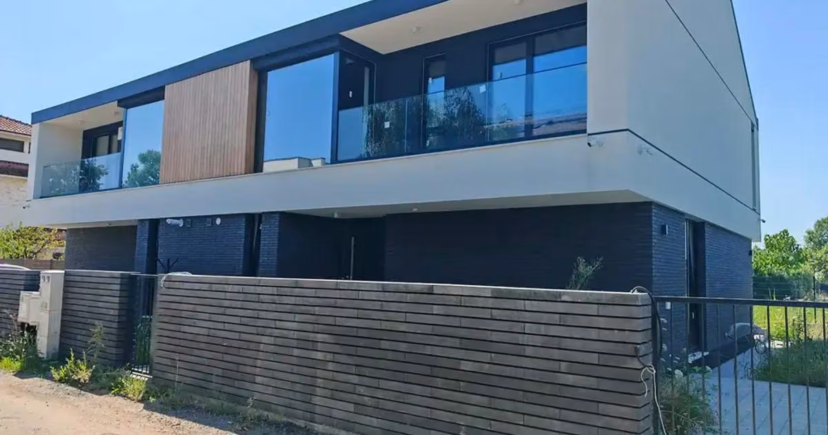 Duplex de vânzare cu 4 camere în Corbeanca