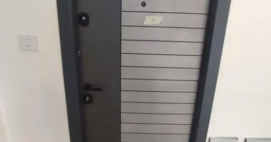 Apartament Titan