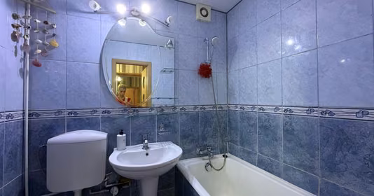 Apartament Titan