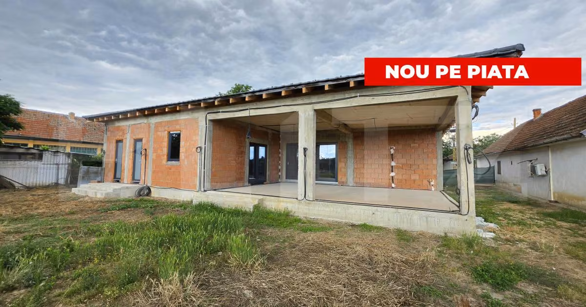 Casă individuală de vânzare cu 5 camere în Urseni
