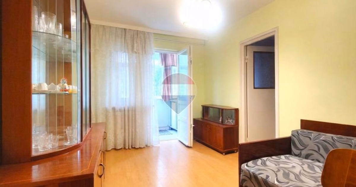 Apartament de vânzare cu 2 camere în zona Tomis Nord, Constanța