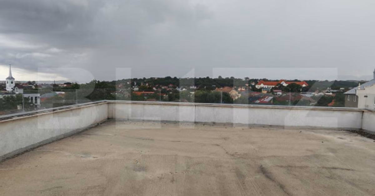 Apartament de vânzare cu 3 camere în Turda