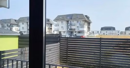 Apartament Est