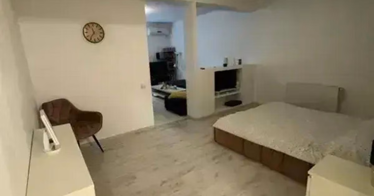 Apartament de vânzare cu 2 camere, mobilat în zona Apărătorii Patriei, Sector 4