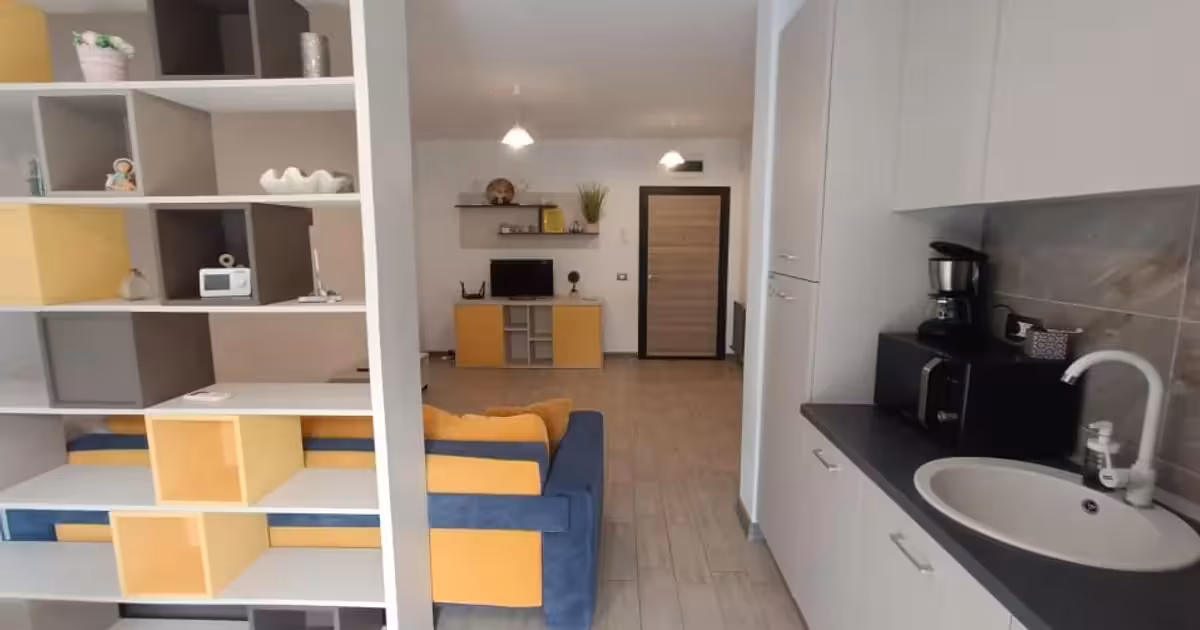 Apartament de vânzare cu 2 camere în Năvodari