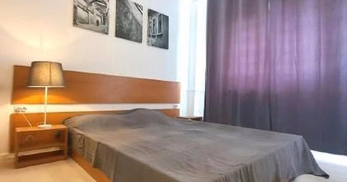 Apartament de vânzare cu 2 camere, mobilat în zona Turda, Sector 1