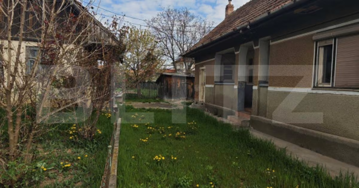 Casă individuală de vânzare cu 2 camere în Mihai Viteazu