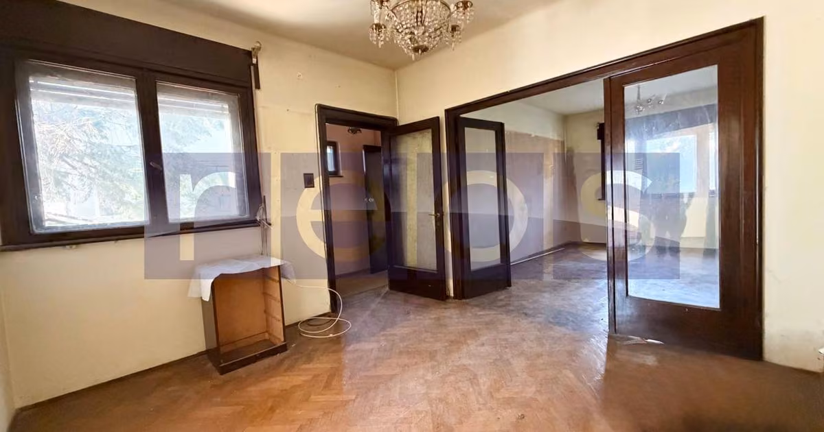 Apartament de vânzare cu 3 camere în zona P-ța Alba Iulia, Sector 3