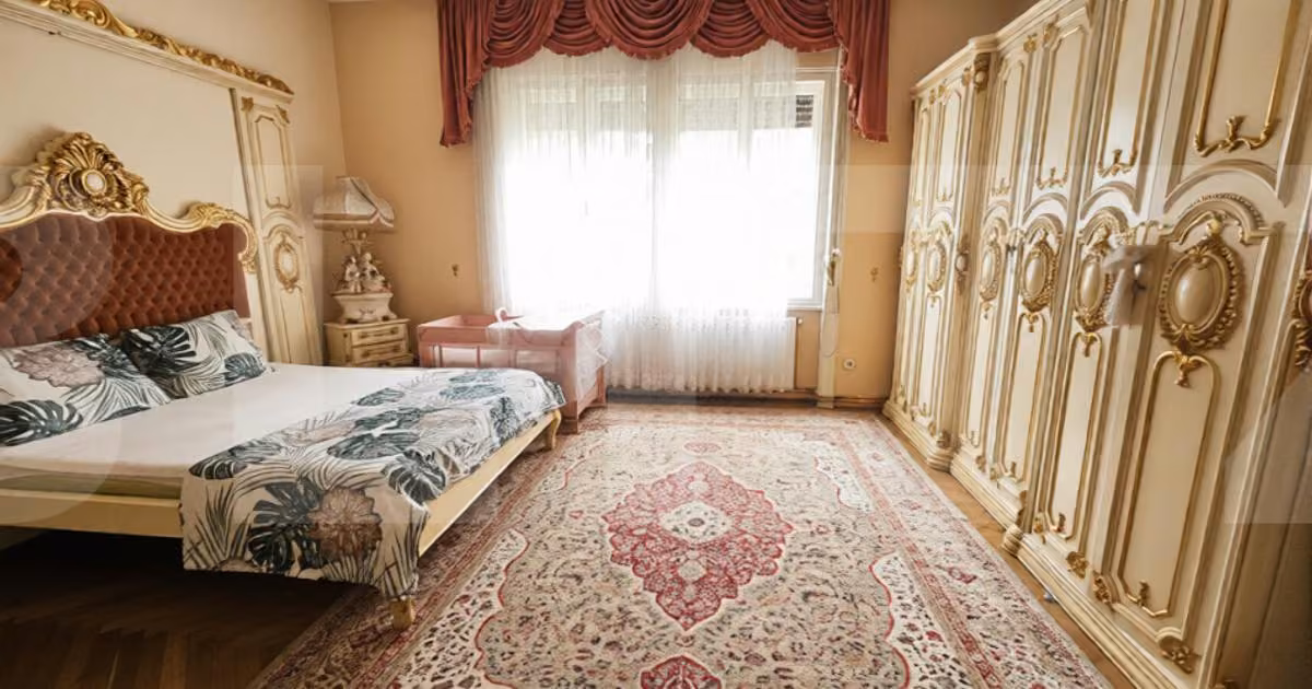 Casă individuală de vânzare cu 12 camere în zona Ultracentral, Timișoara