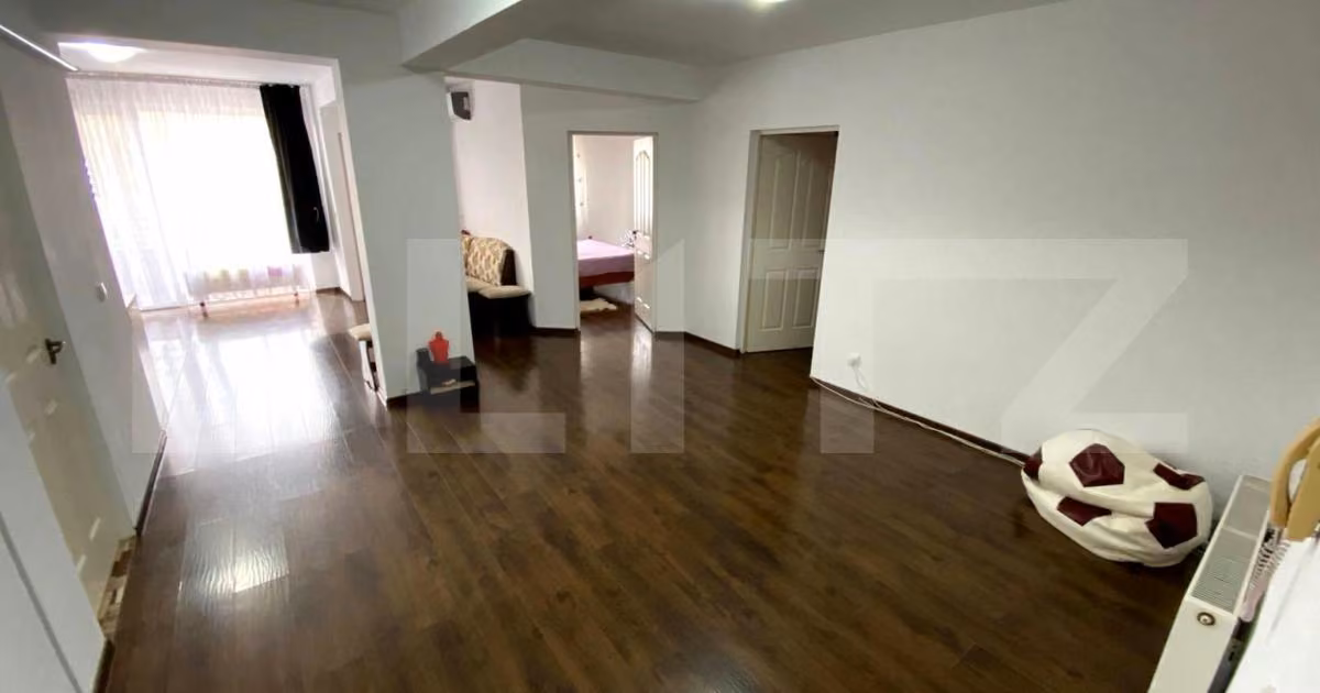 Apartament de vânzare cu 2 camere, mobilat în Turda