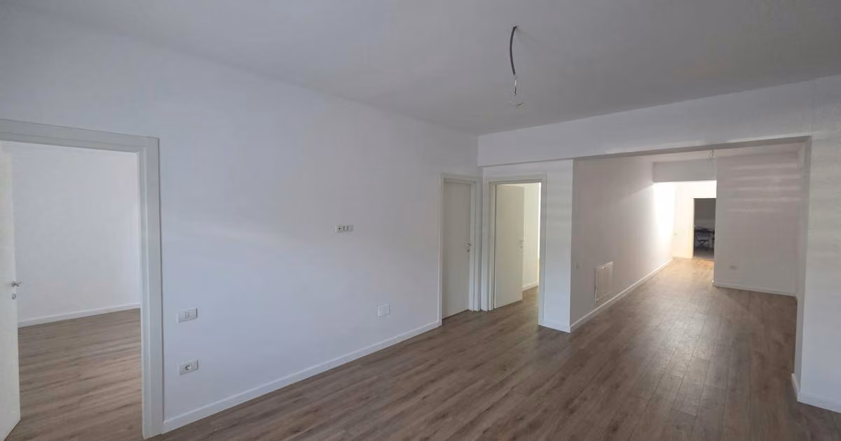 Apartament de vânzare cu 4 camere în zona Iancu Nicolae, Sector 1
